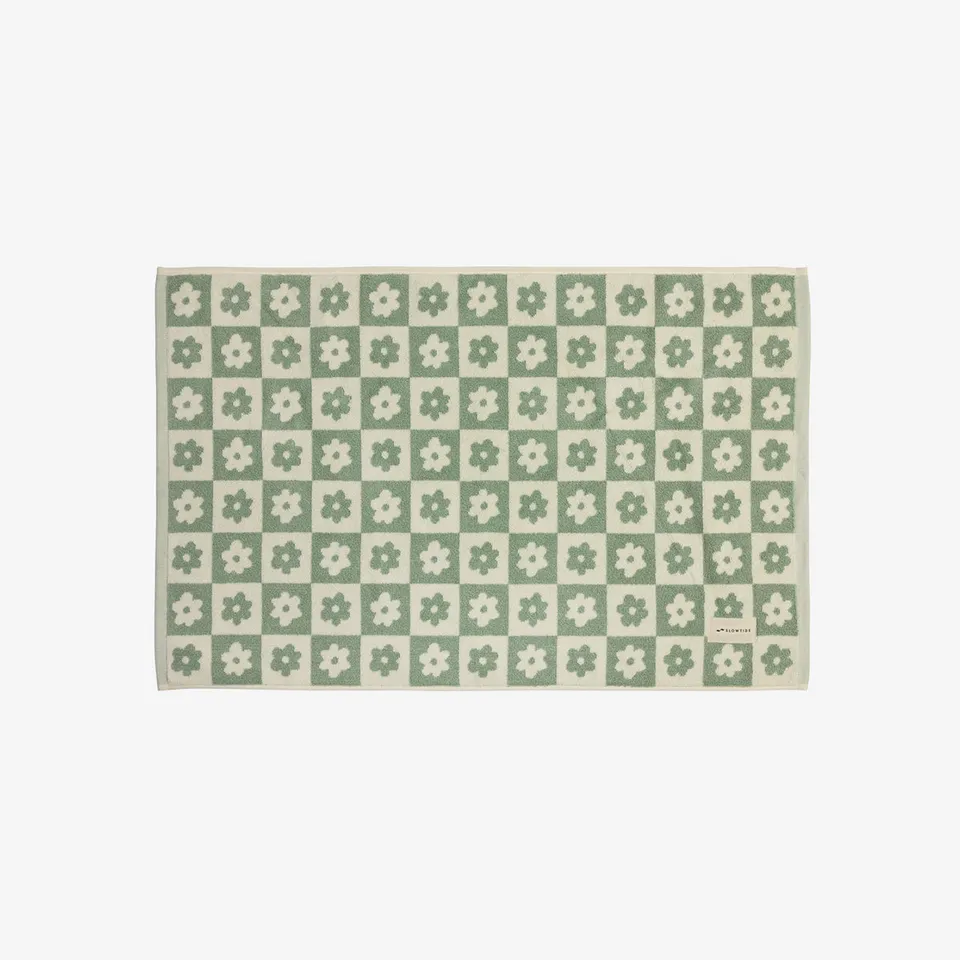 slowtide-gigi-bath-mat-coastal-mist image 1