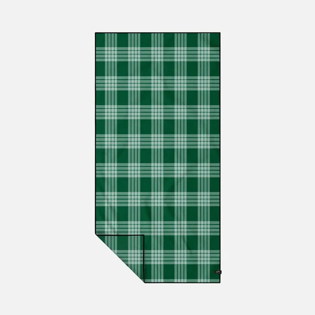 slowtide-palaka-hi-performance-quick-dry-towel-green image 1