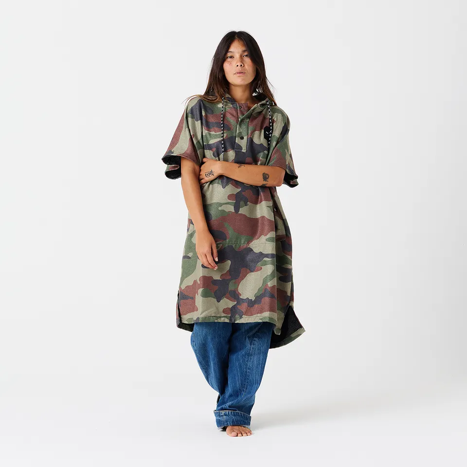 slowtide-regime-quick-dry-poncho image 1