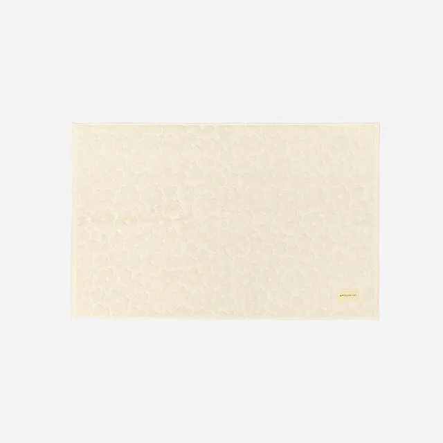 slowtide-ginny-bath-mat image 1