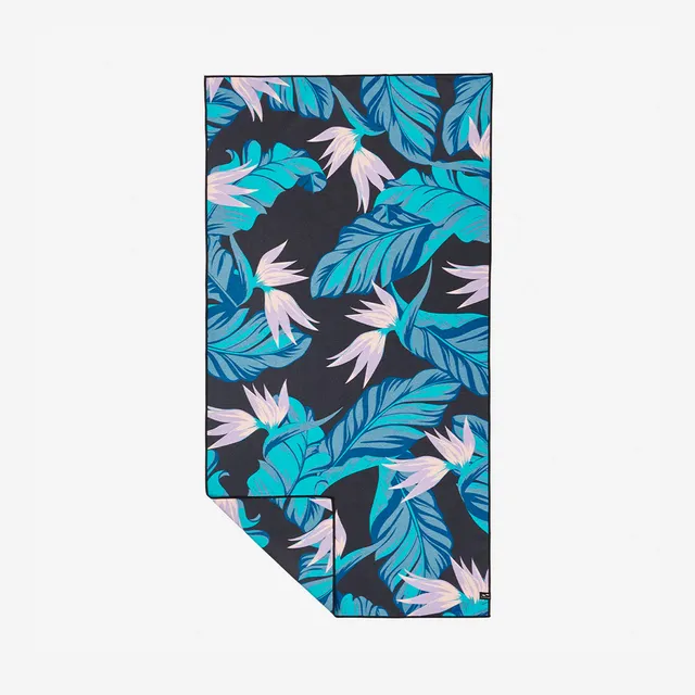 slowtide-mauka-performance-quick-dry-travel-towel-black image 1