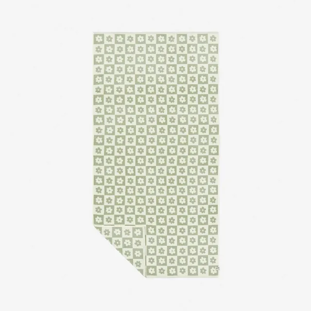 slowtide-gigi-bath-towel-coastal-mist image 1