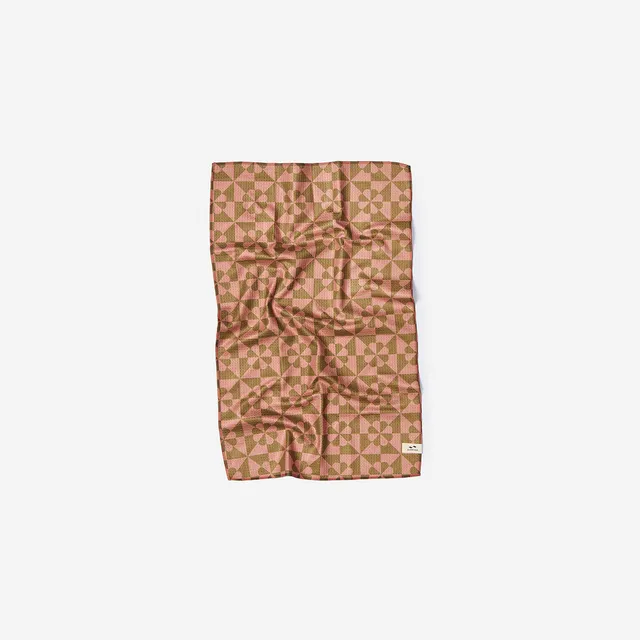 slowtide-bex-quick-dry-kitchen-towel-mousse-daydream-x-slowtide image 1