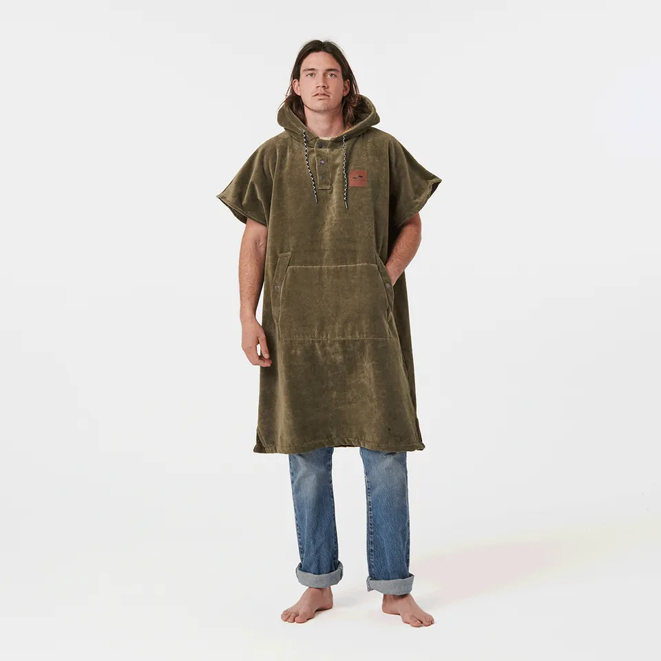 slowtide-the-digs-extra-warm-poncho image 1