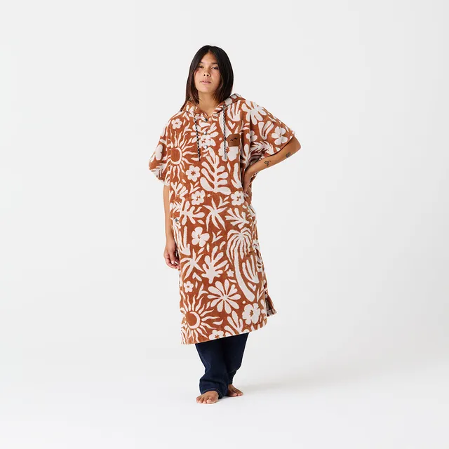 slowtide-sunny-extra-warm-poncho-toast image 1
