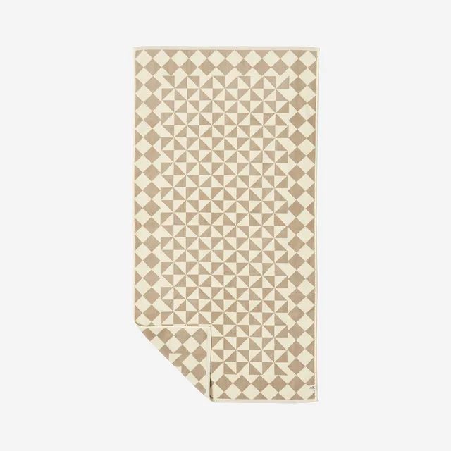 slowtide-gatsby-bath-towel-stone-600-gsm-ultra-soft-bath-towel image 1