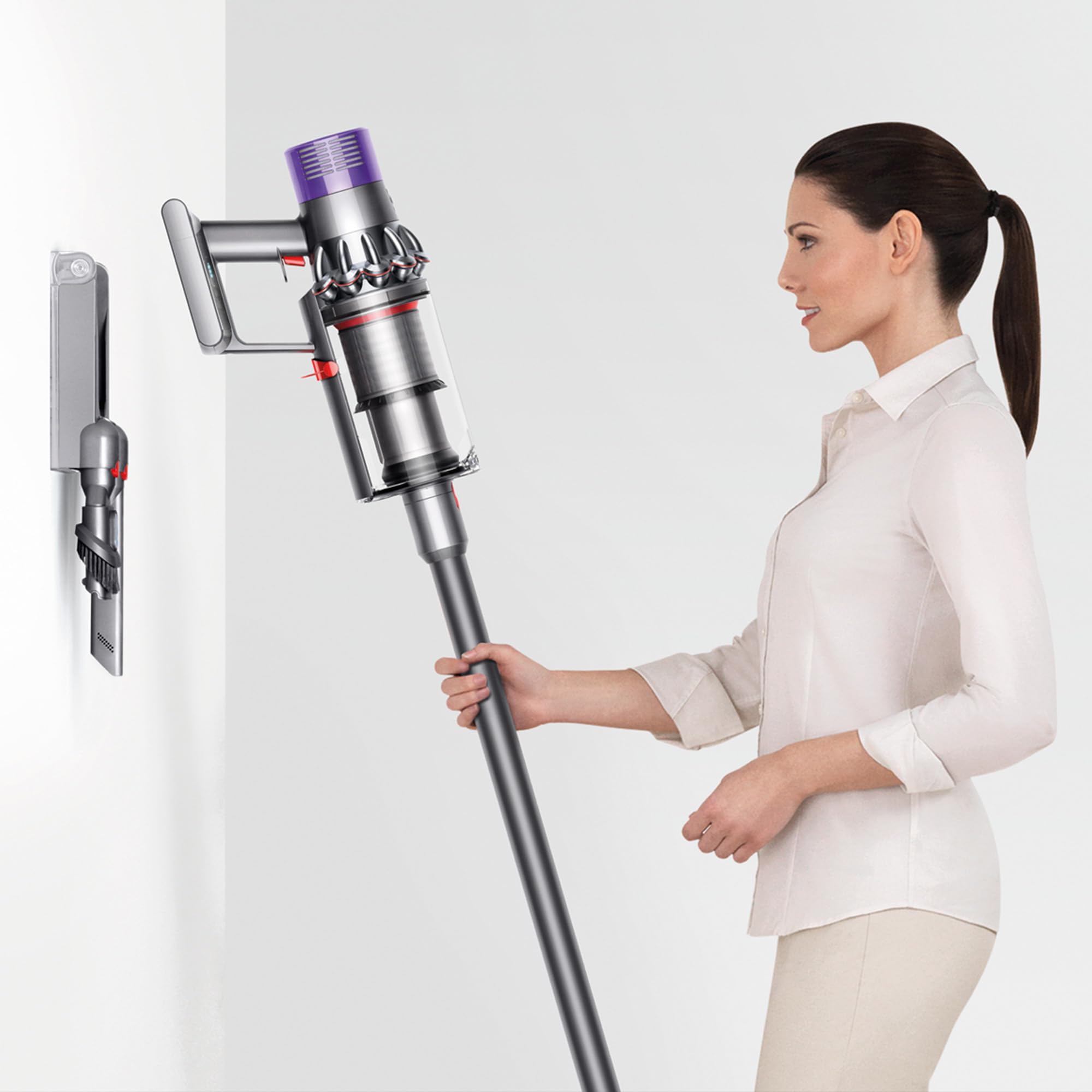 dyson-cyclone-v10-origin-cordless-vacuum-with-de-tangling-motorbar image 7