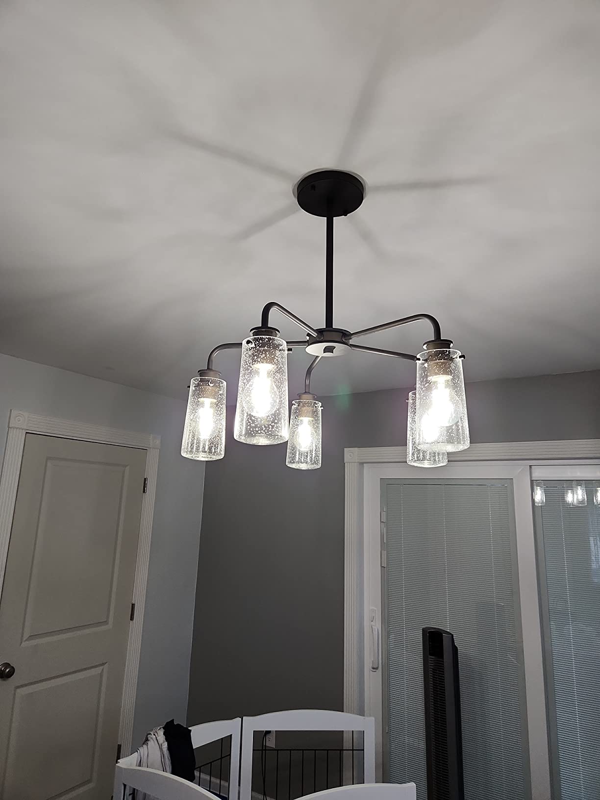 Stunning chandelier!