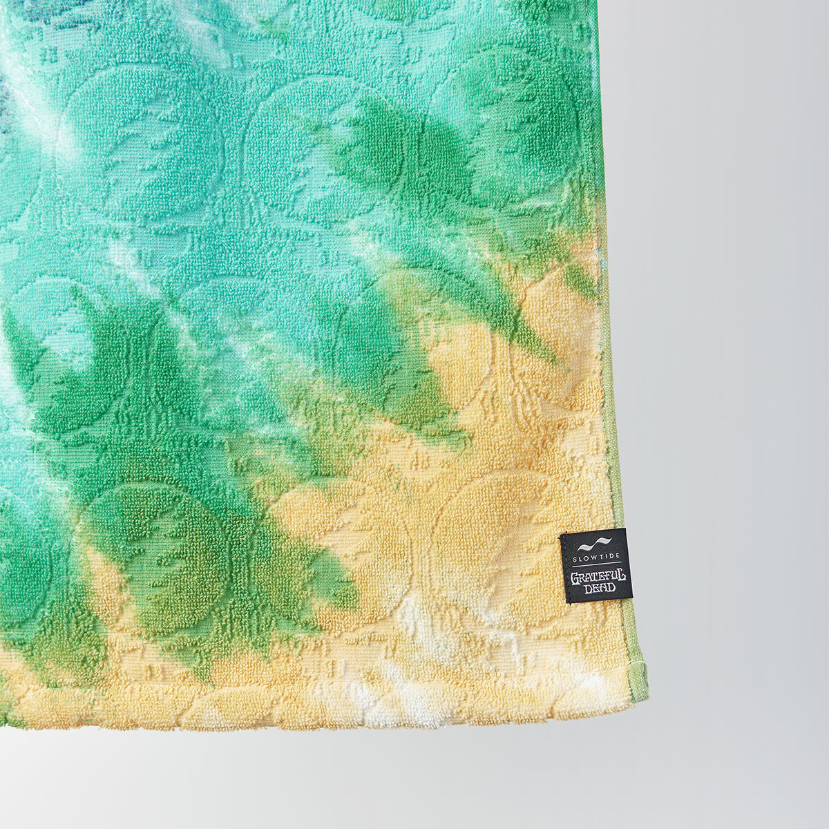 slowtide-dye-grateful-bath-towel-grateful-dead-x-slowtide image 5