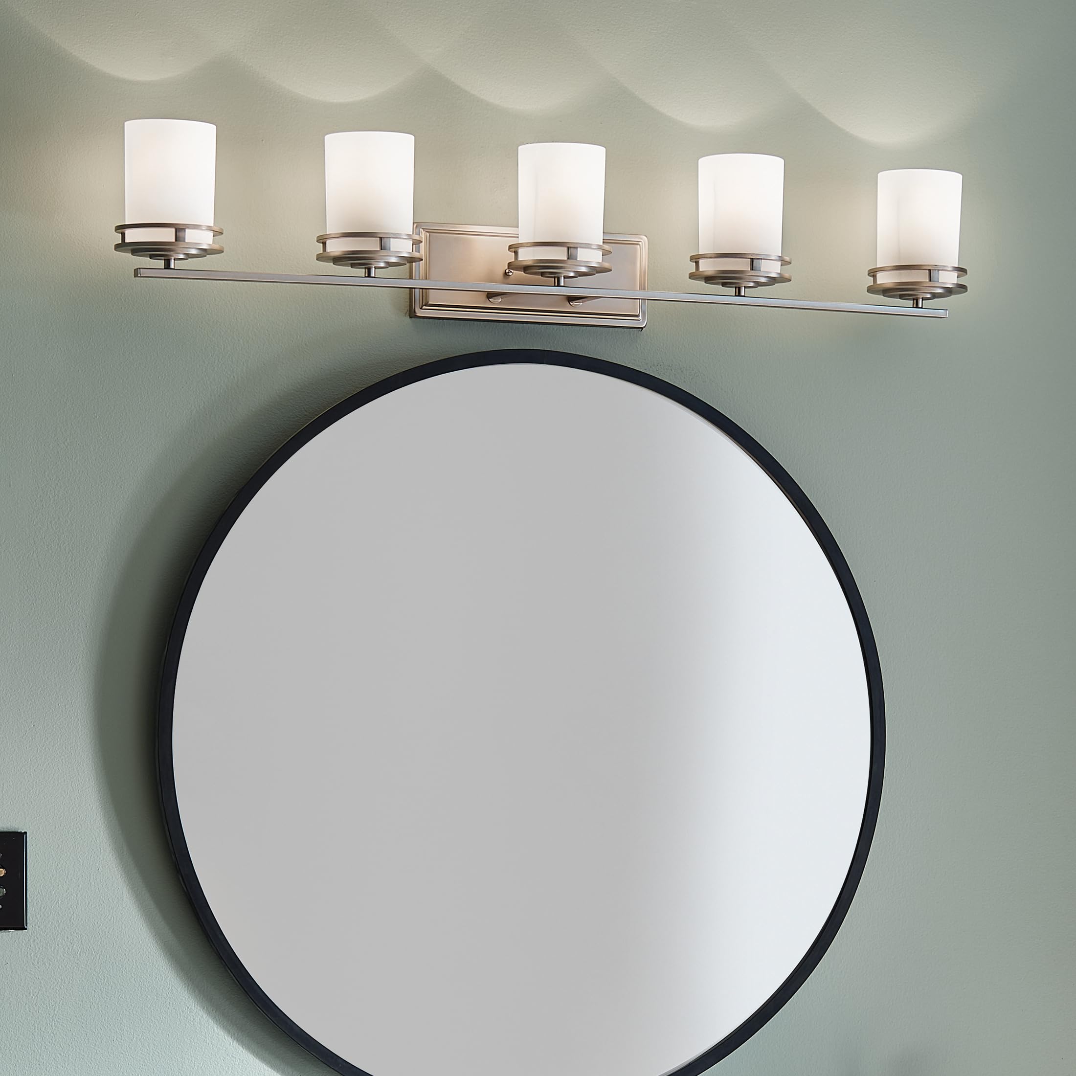 kichler-hendrik-5-light-vanity-light-brushed-nickel-43-x-8-5085ni image 3