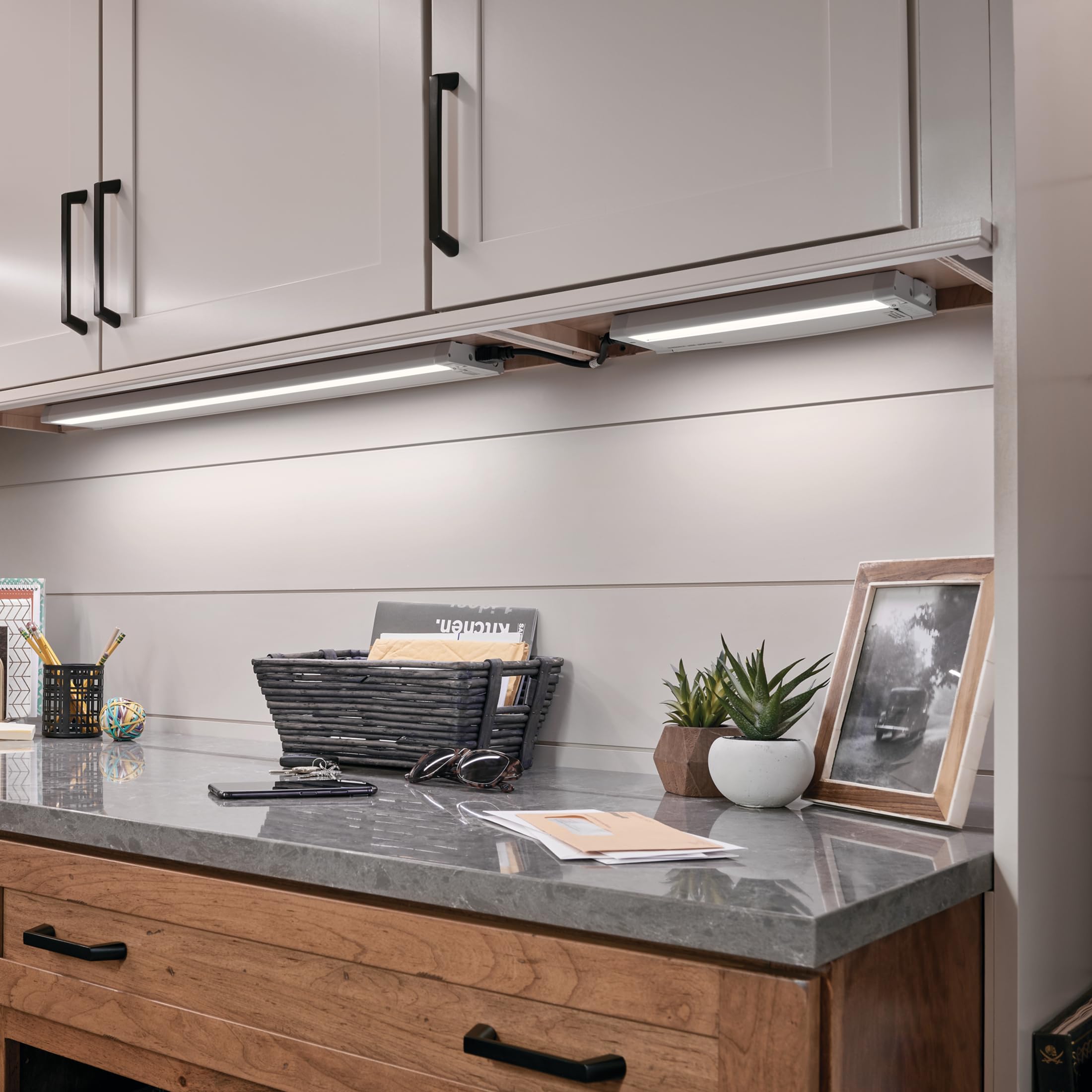 kichler-4u-series-30-led-under-cabinet-light-white-3000k-4u30k30wht image 6