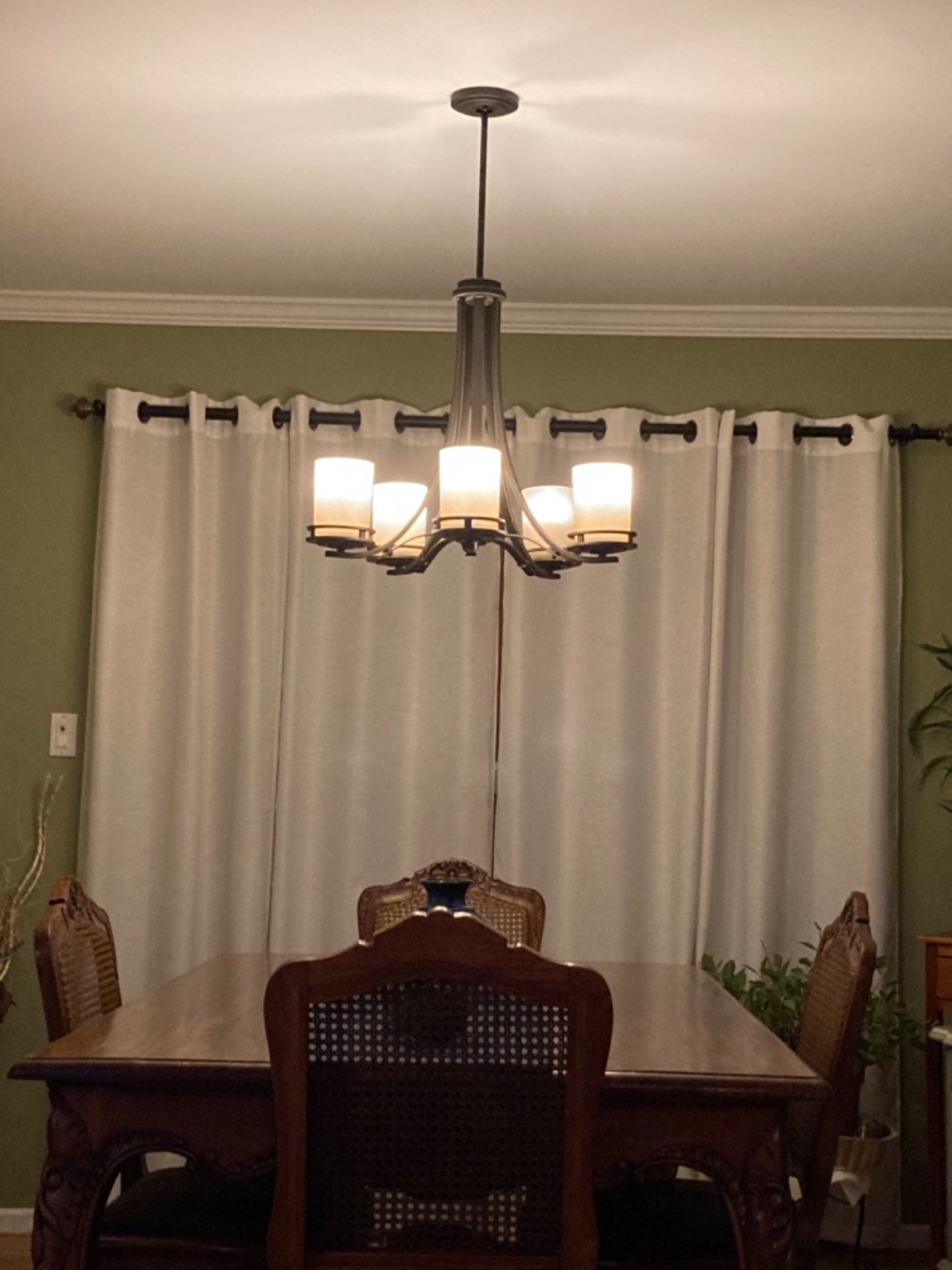 Gorgeous chandelier
