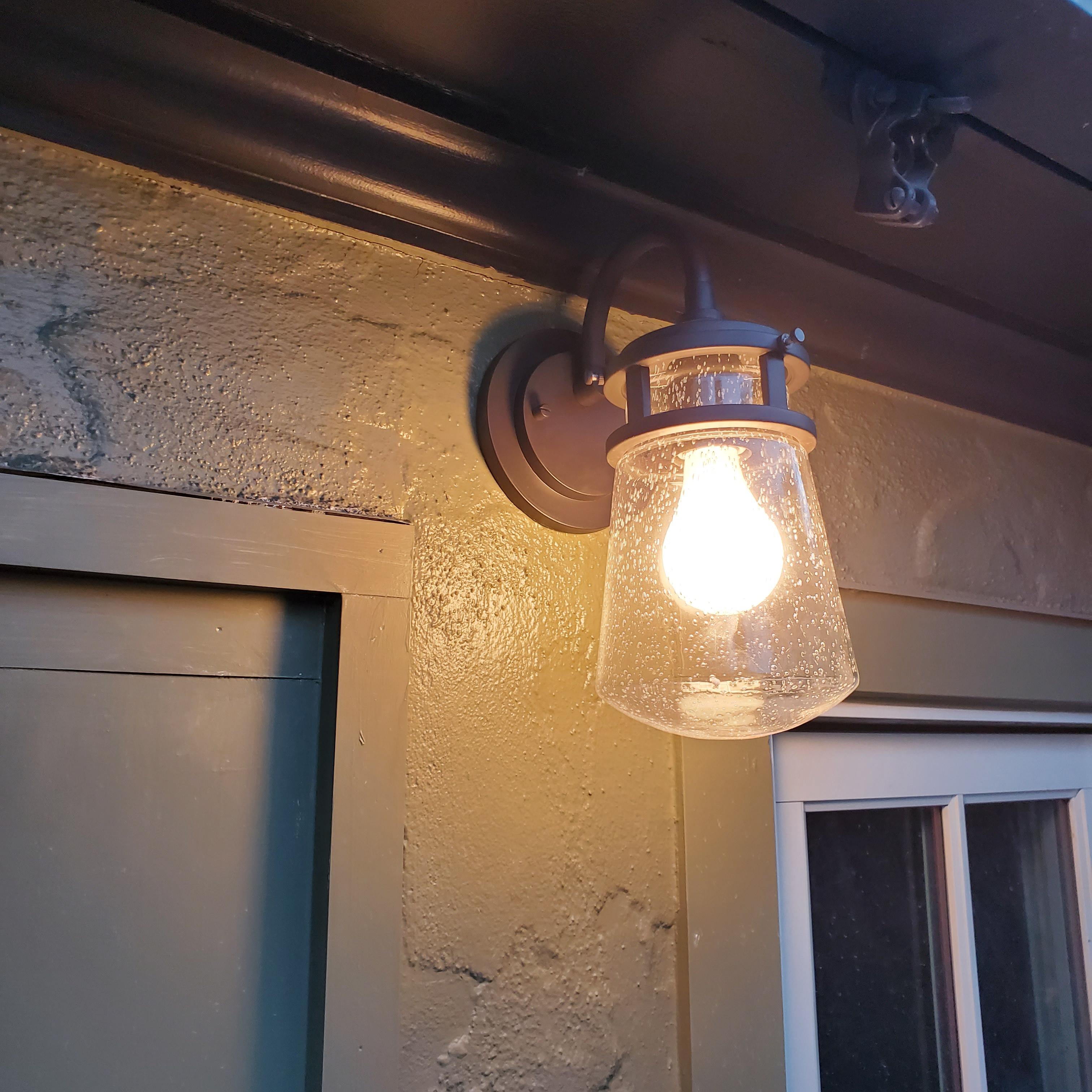 Elegant sconce