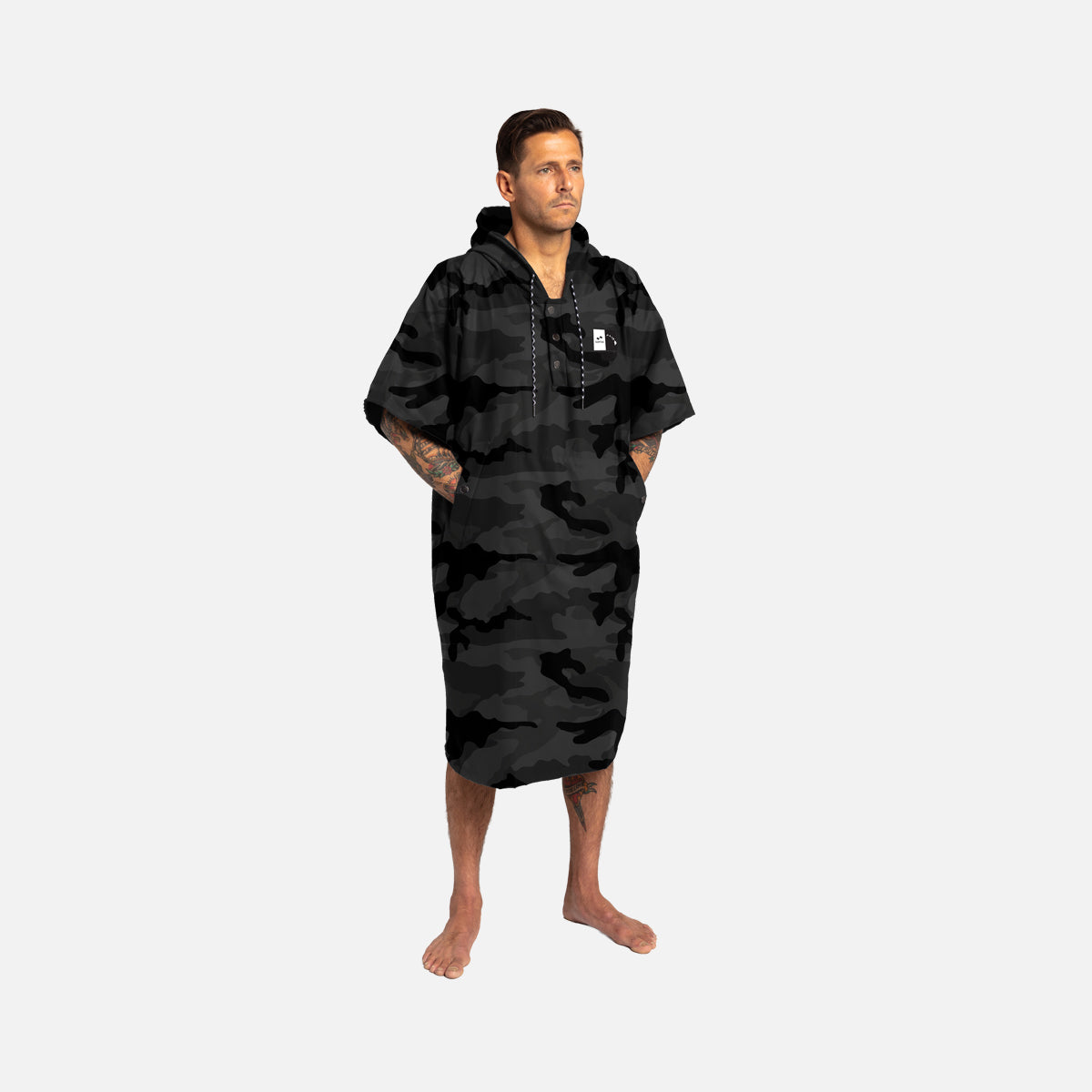 slowtide-ala-wai-swim-team-performance-quick-dry-changing-poncho-claymore-minds- image 5