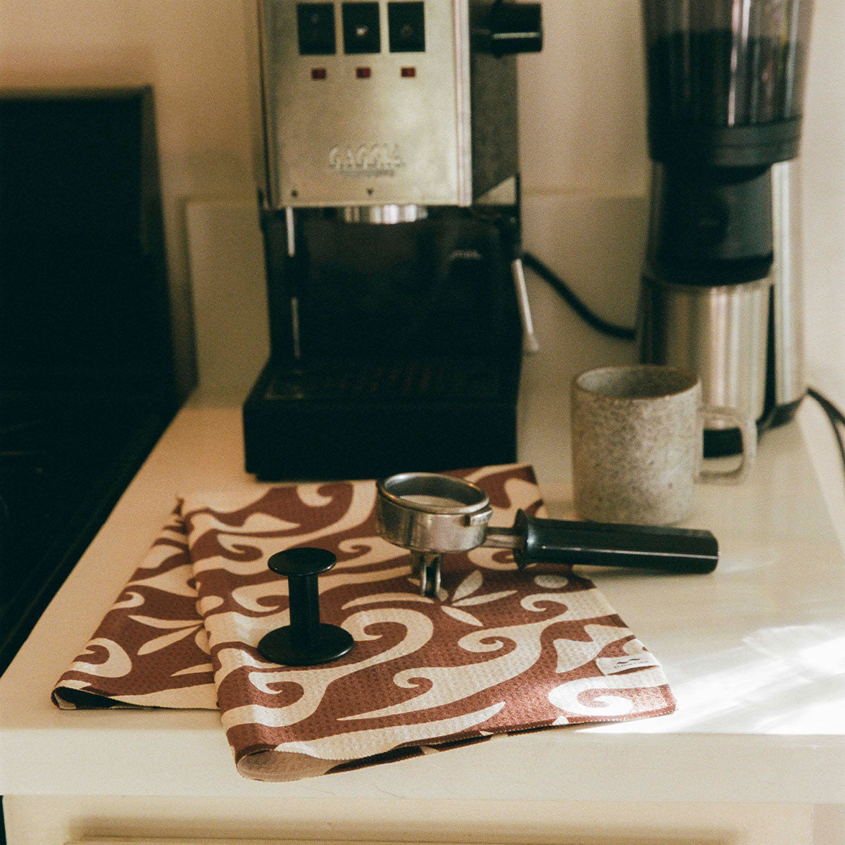 slowtide-bailey-quick-dry-kitchen-towel-toast-bailey-elder-x-slowtide image 4