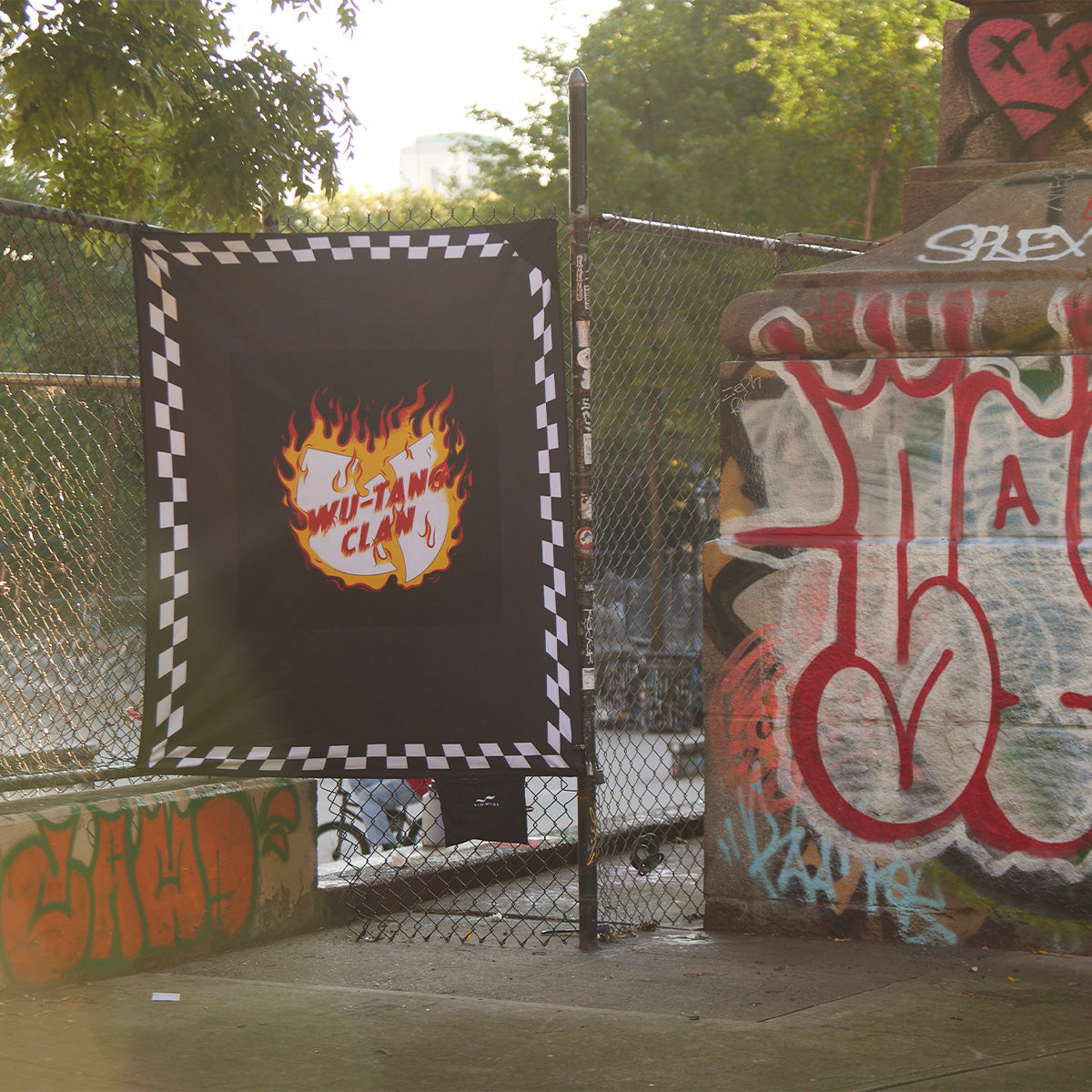 slowtide-blocks-on-fire-lightweight-picnic-blanket-wu-tang-clan-x-slowtide image 2