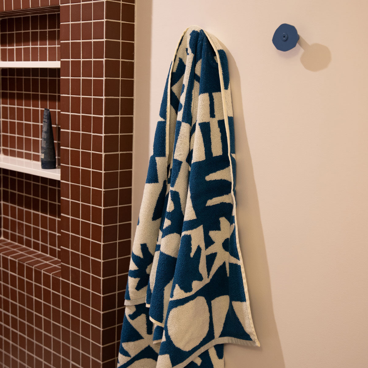slowtide-upton-bath-towel-bundle-4-4-blue-upton-x-slowtide image 2
