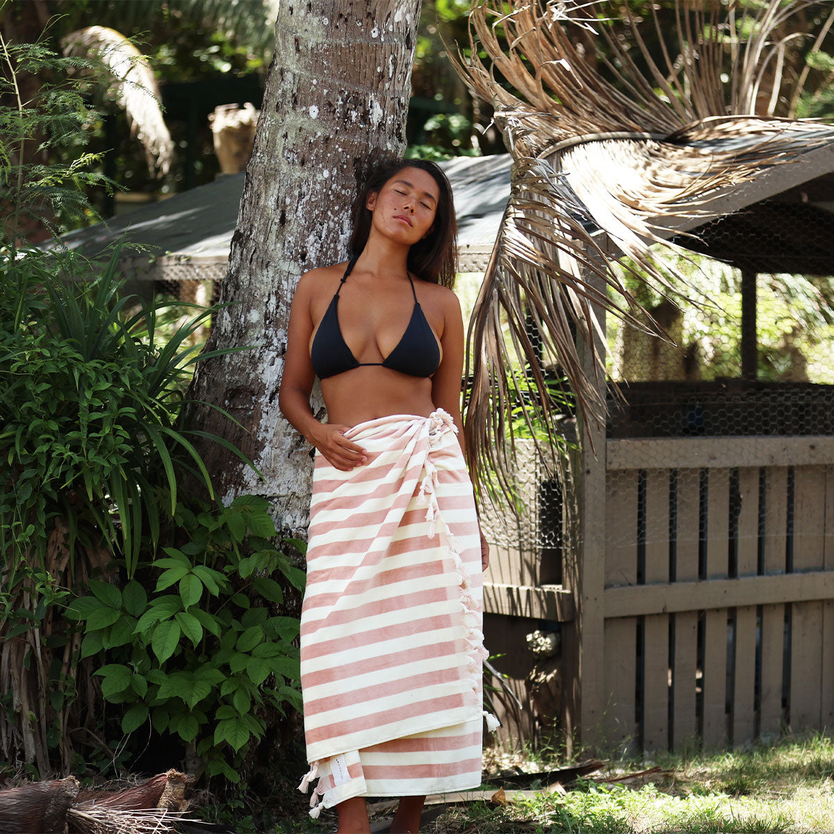 slowtide-cabana-fringe-woven-towel-clay image 2