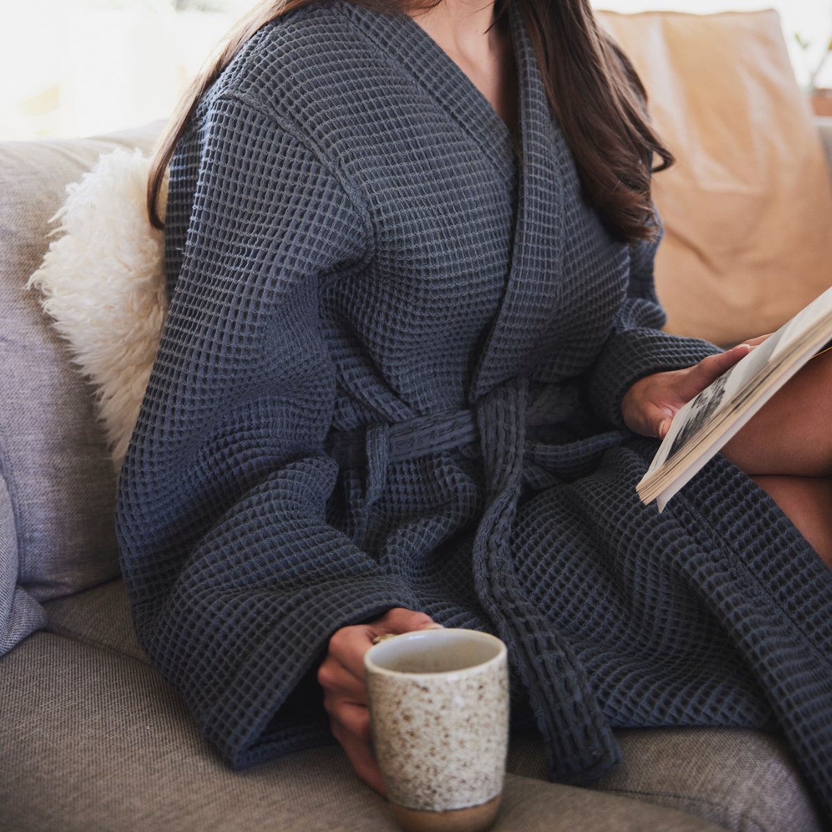 slowtide-guild-waffle-bath-robe image 7