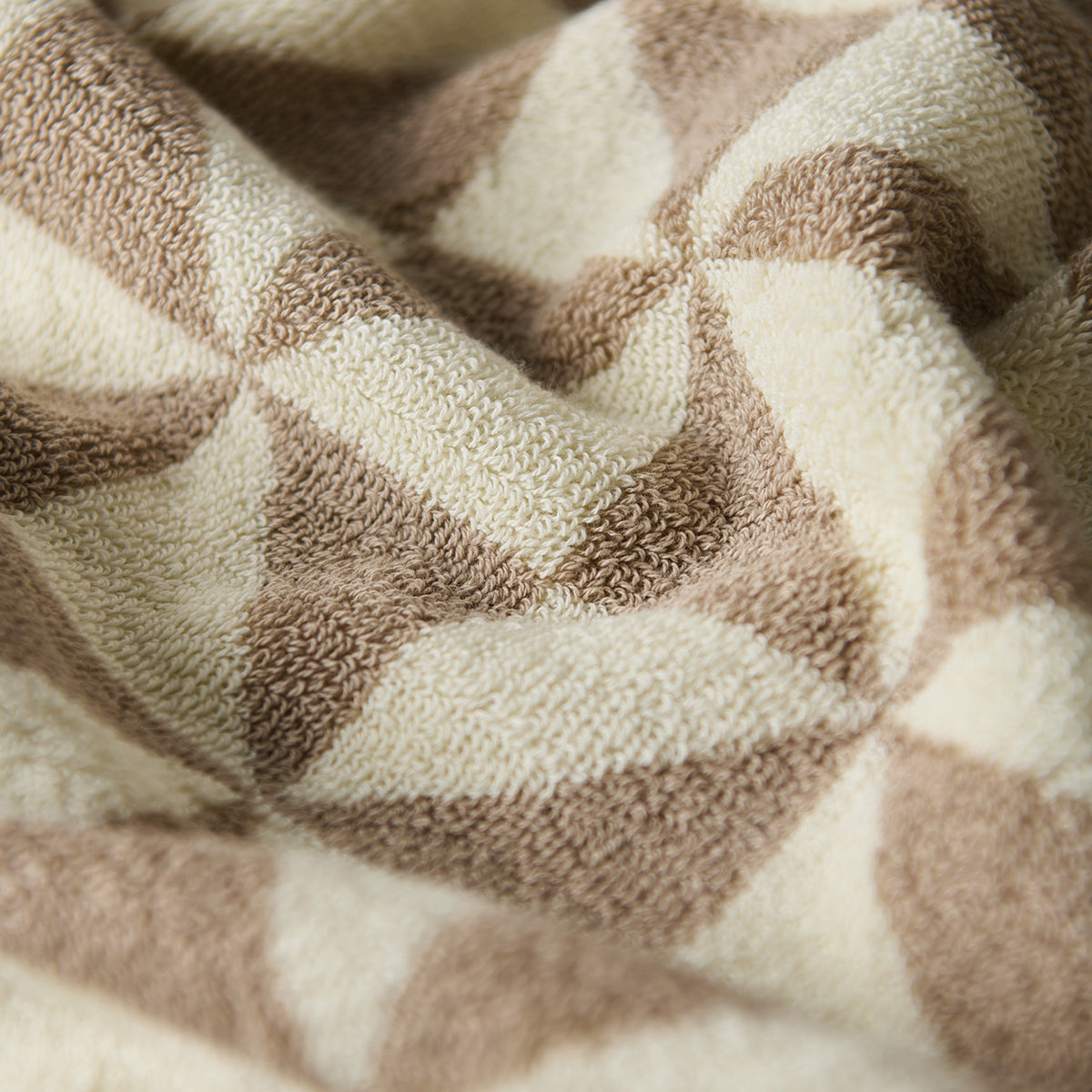 slowtide-gatsby-bath-towel-stone-600-gsm-ultra-soft-bath-towel image 2