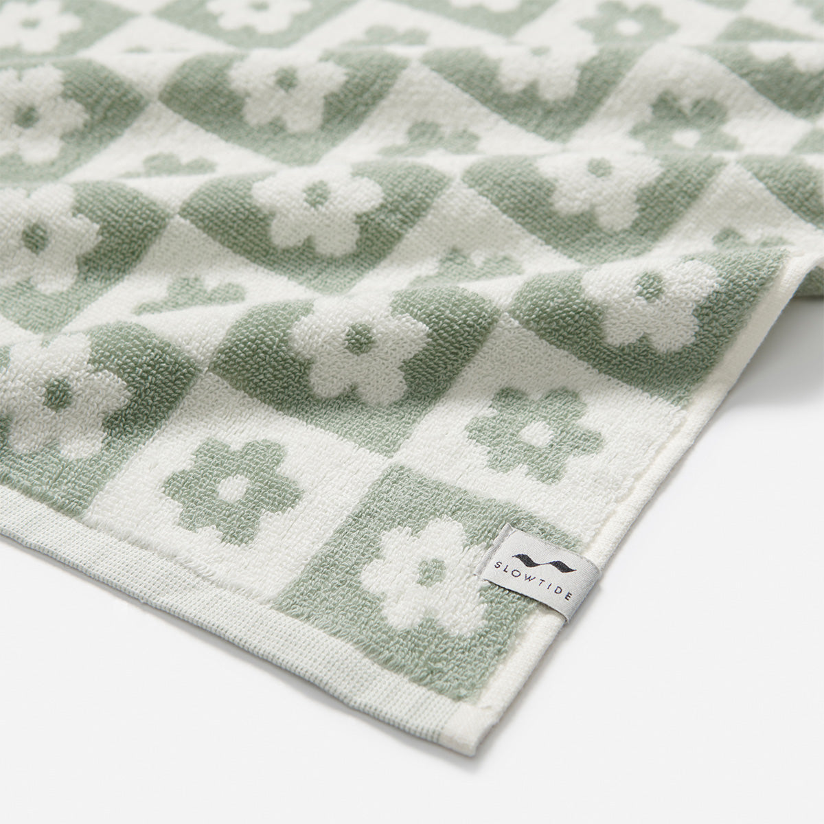 slowtide-gigi-bath-towel-coastal-mist image 5