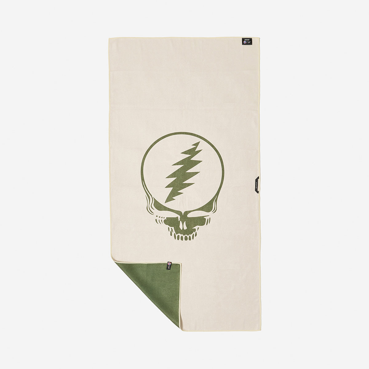 slowtide-grateful-shred-performance-quick-dry-towel-grateful-dead-x-slowtide image 4