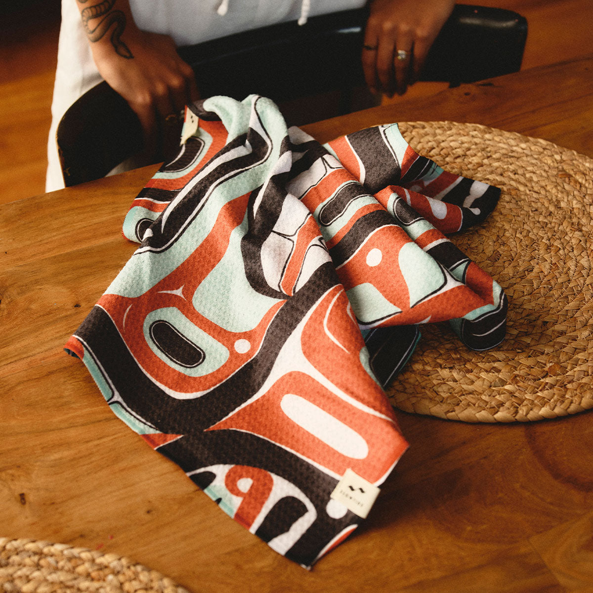 slowtide-james-johnson-quick-dry-kitchen-towel image 2