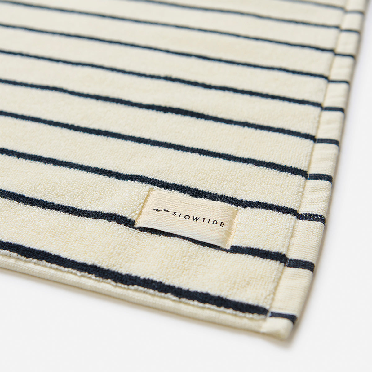 slowtide-koko-plush-bath-mat-cream image 4