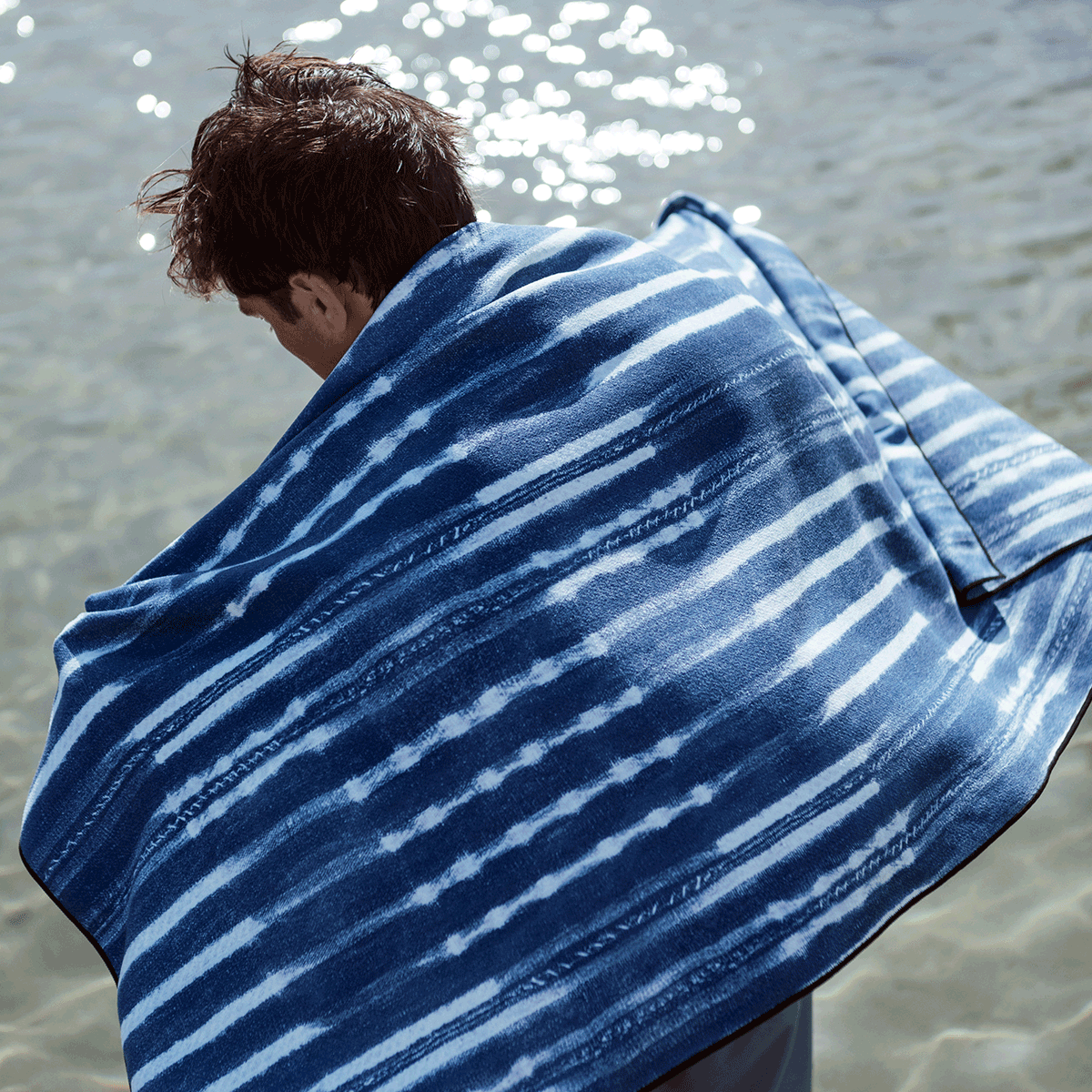slowtide-kyoto-performance-quick-dry-travel-towel image 2