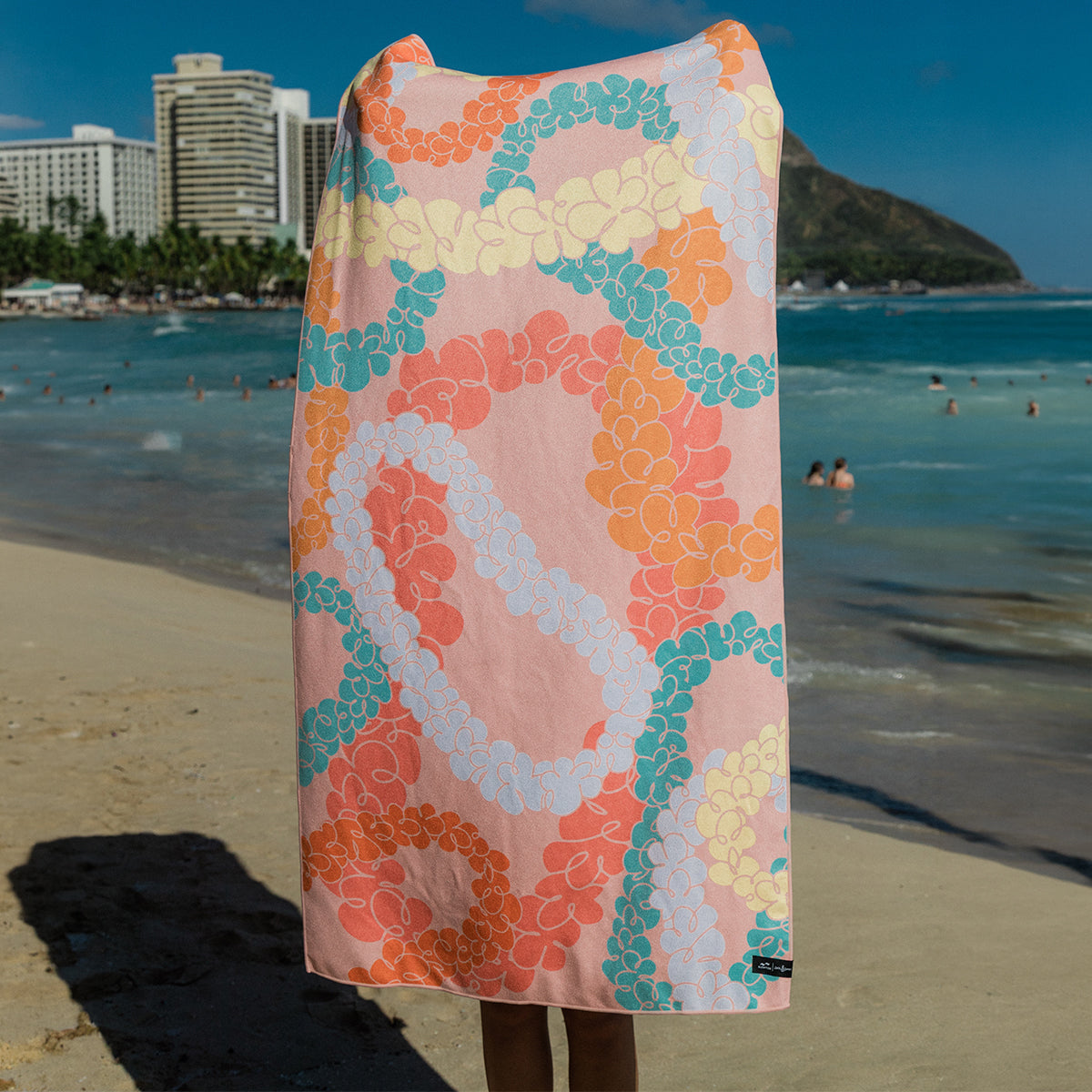 slowtide-lei-performance-quick-dry-towel-pink-jack-soren-x-slowtide image 2