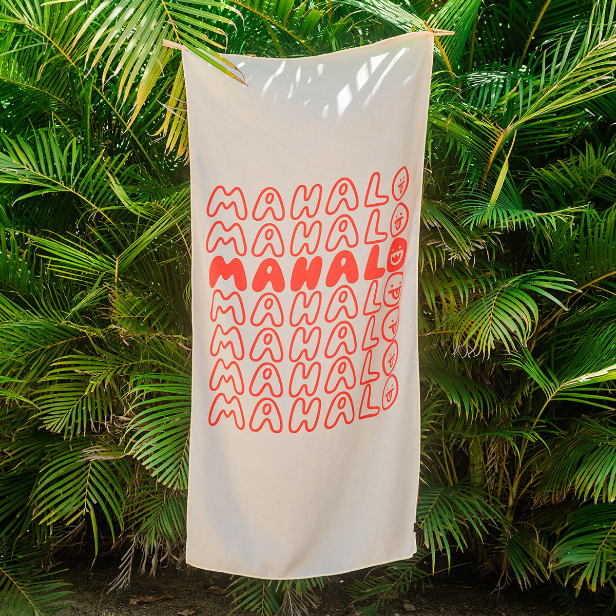 slowtide-mahalo-performance-quick-dry-travel-towel-kelsie-dayna image 3