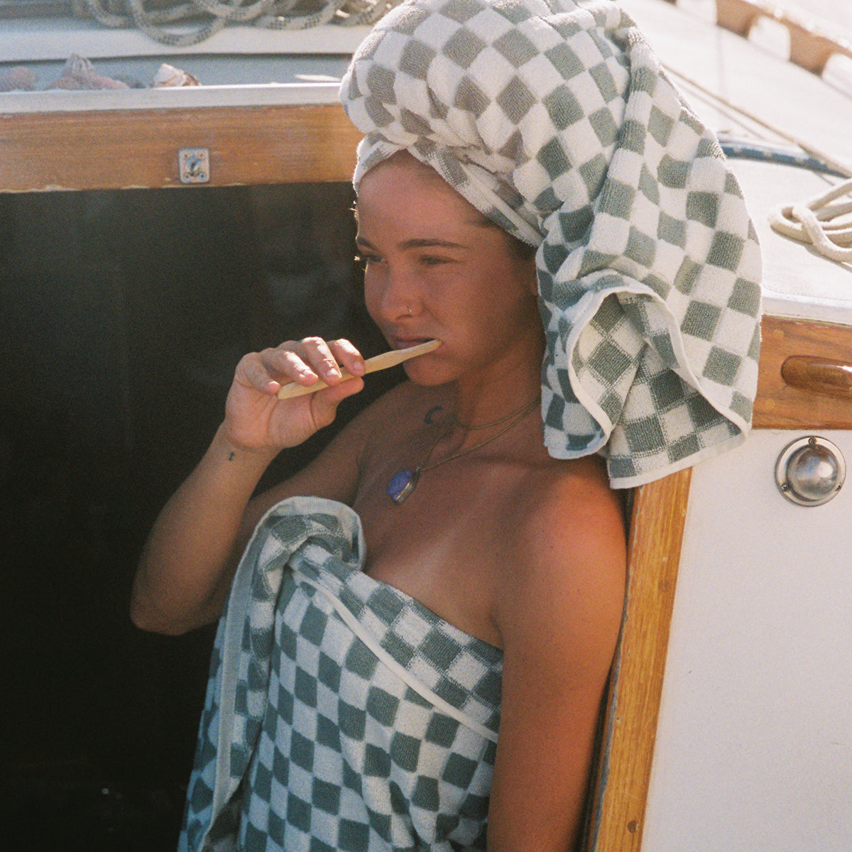 slowtide-mate-bath-towel-bundle-2-2-sage image 5