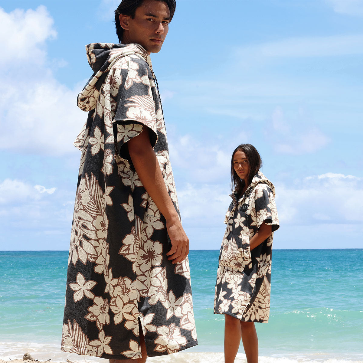 slowtide-olinda-quick-dry-poncho image 3