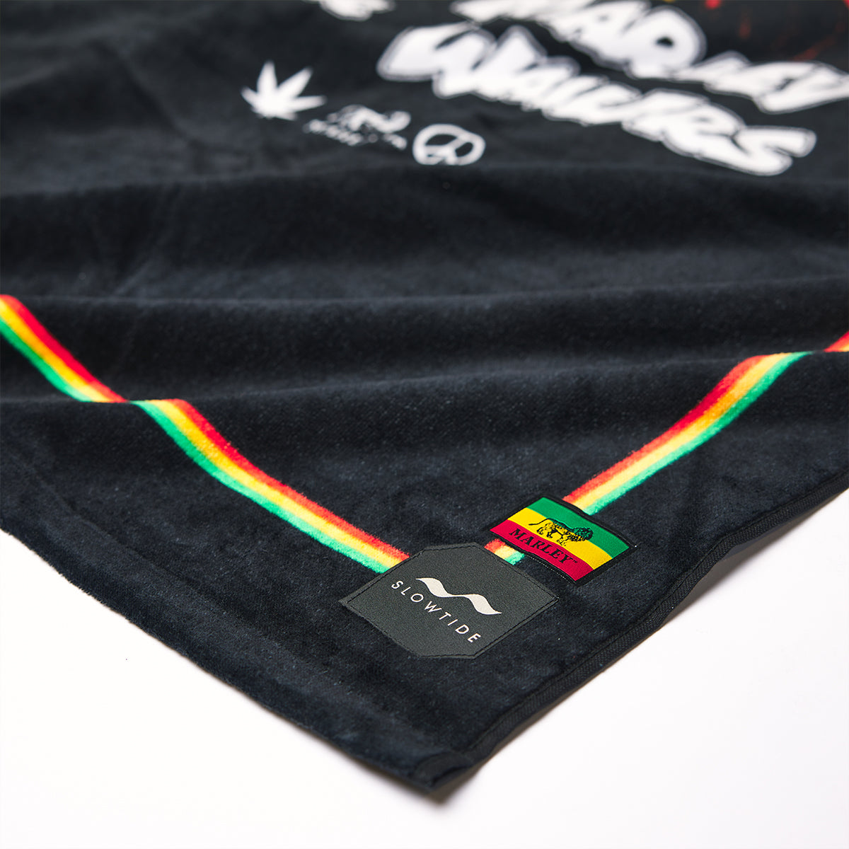 slowtide-one-love-beach-towel-bob-marley-x-slowtide image 6