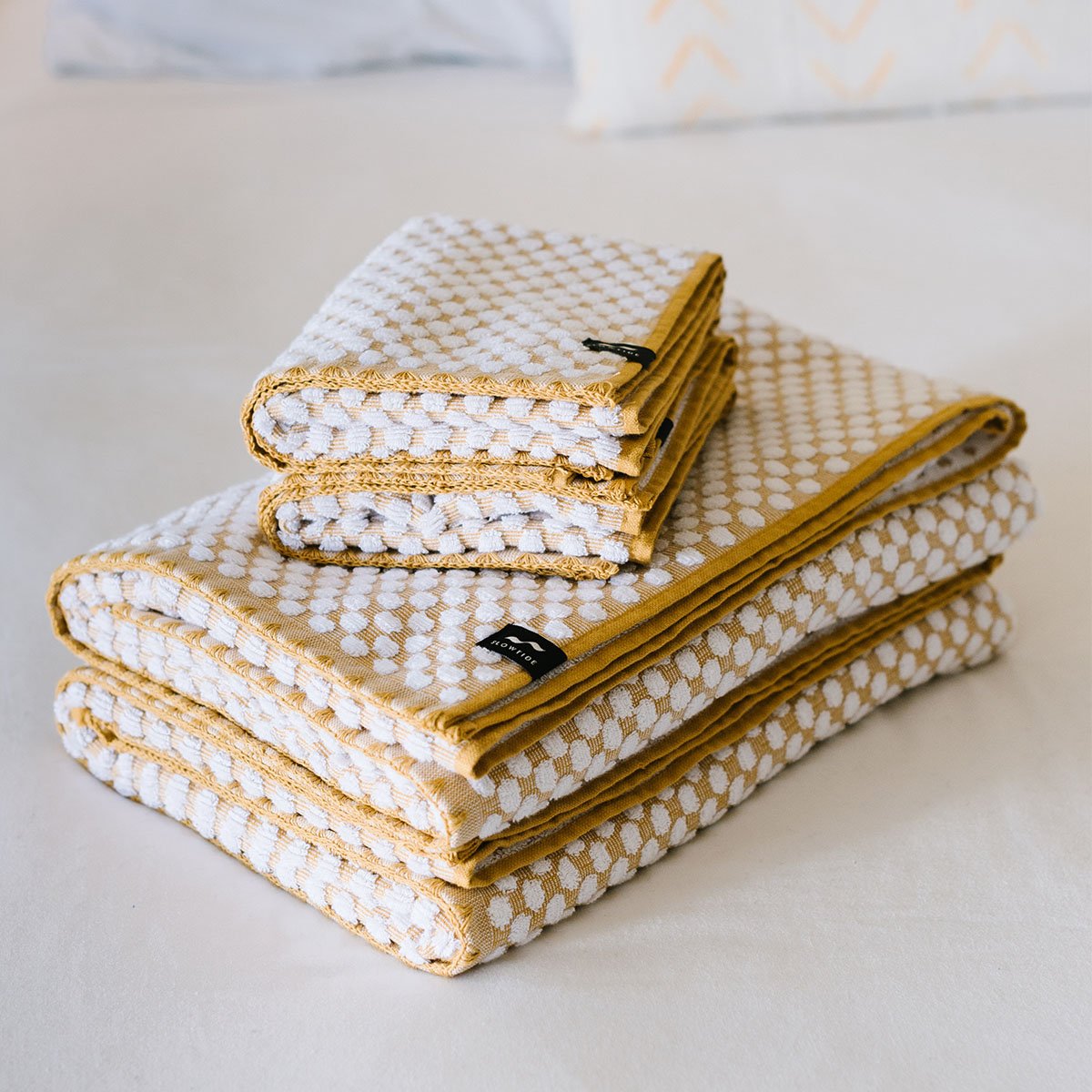 slowtide-clive-bath-towel-mustard image 2