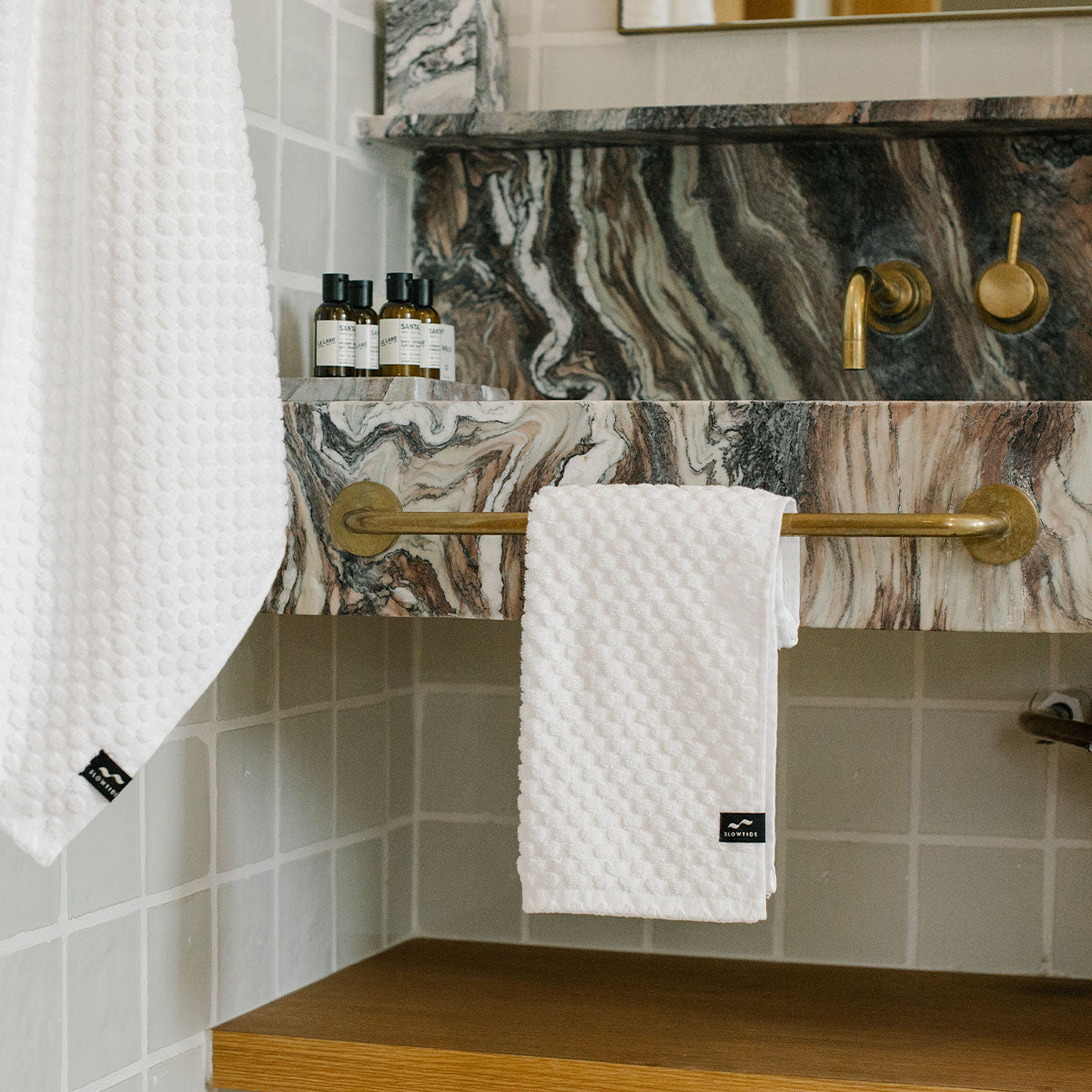 slowtide-clive-hand-towel image 2