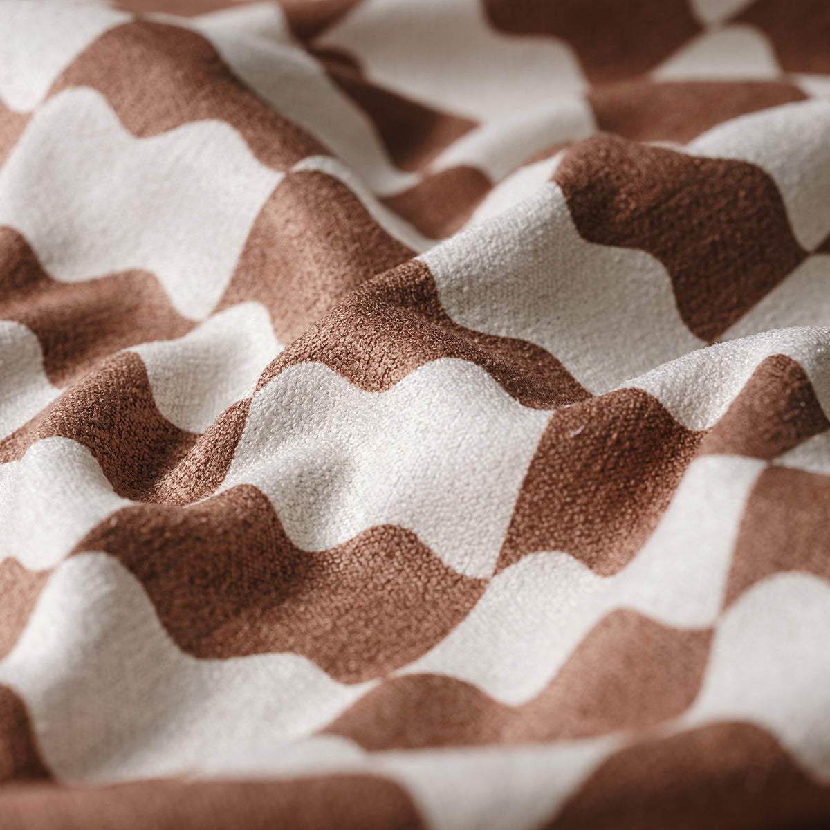 slowtide-checker-performance-quick-dry-travel-towel-mousse image 2