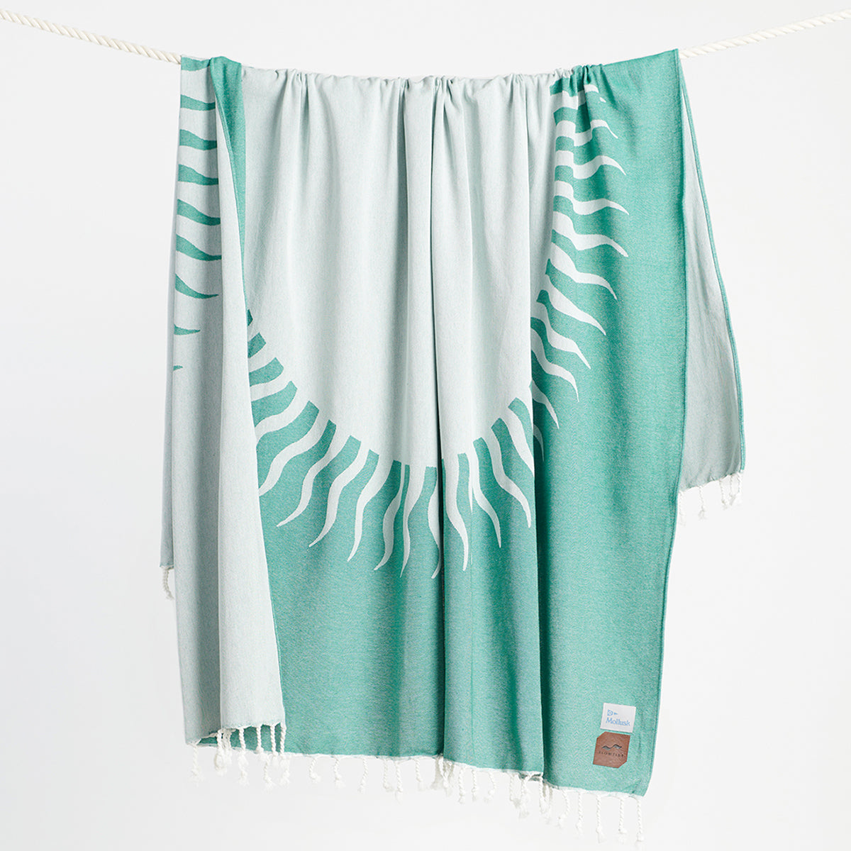 slowtide-sol-lightweight-beach-blanket-mollusk-surf-shop-x-slowtide image 4