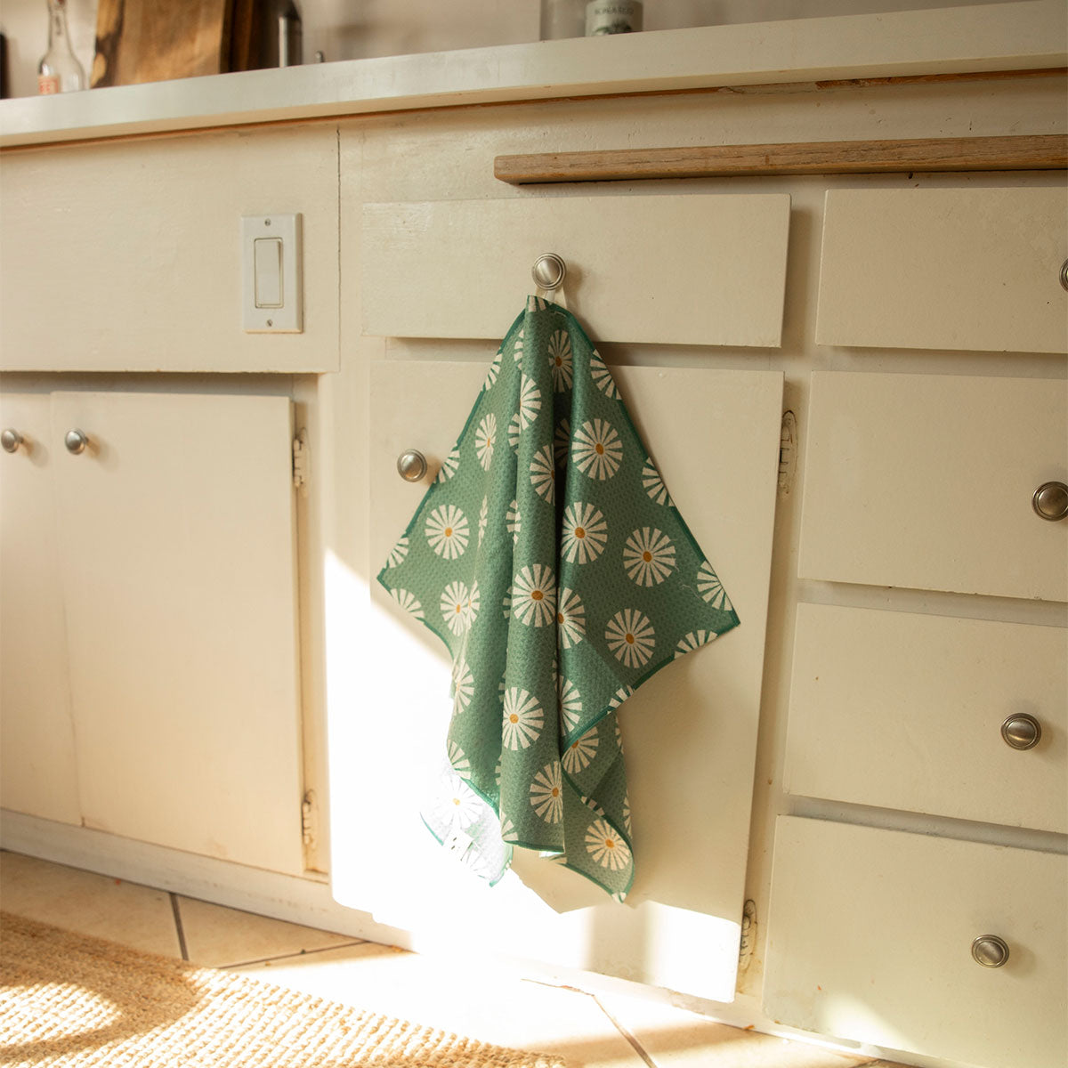 slowtide-sun-dazed-quick-dry-kitchen-towel image 4