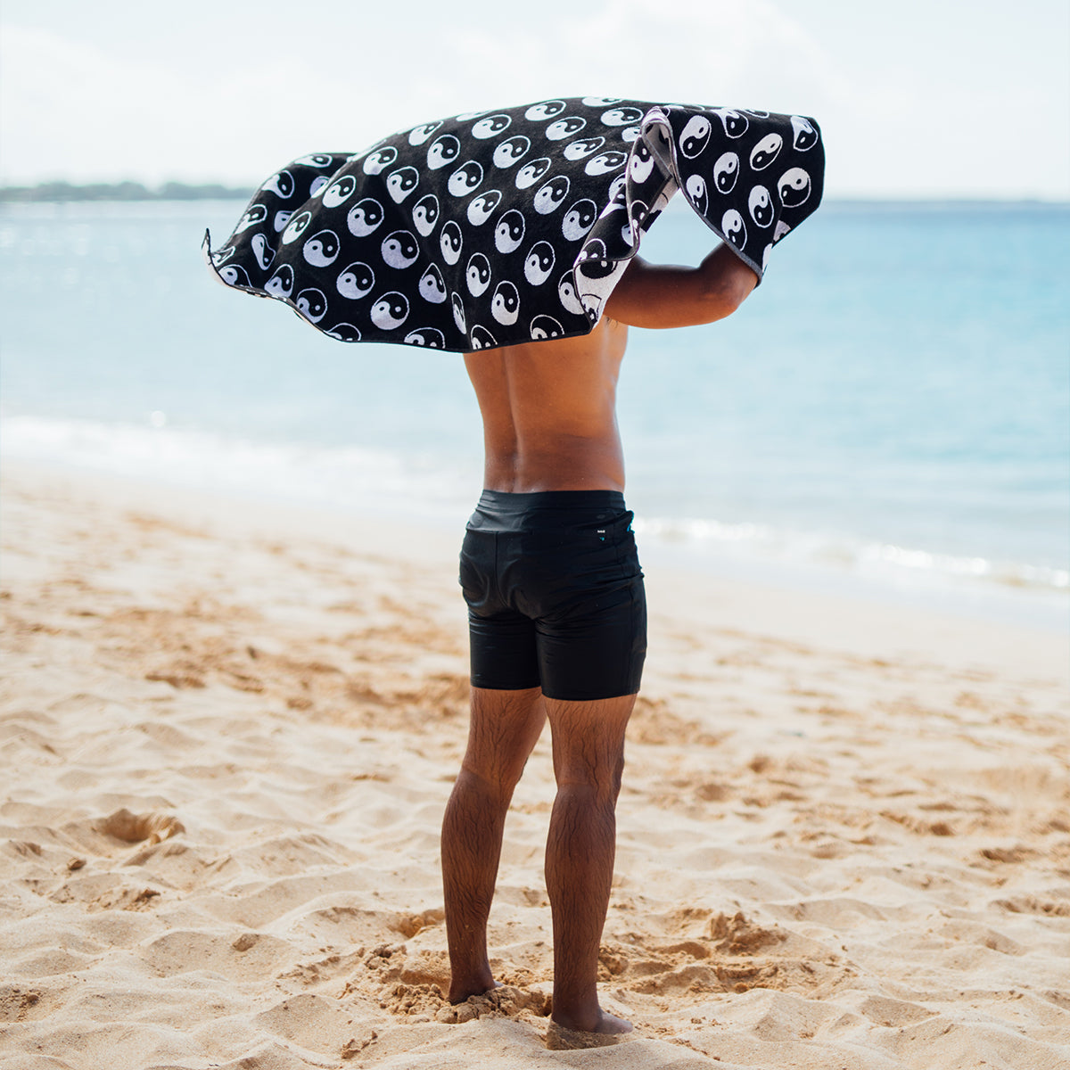 slowtide-sun-moon-premium-woven-towel image 4