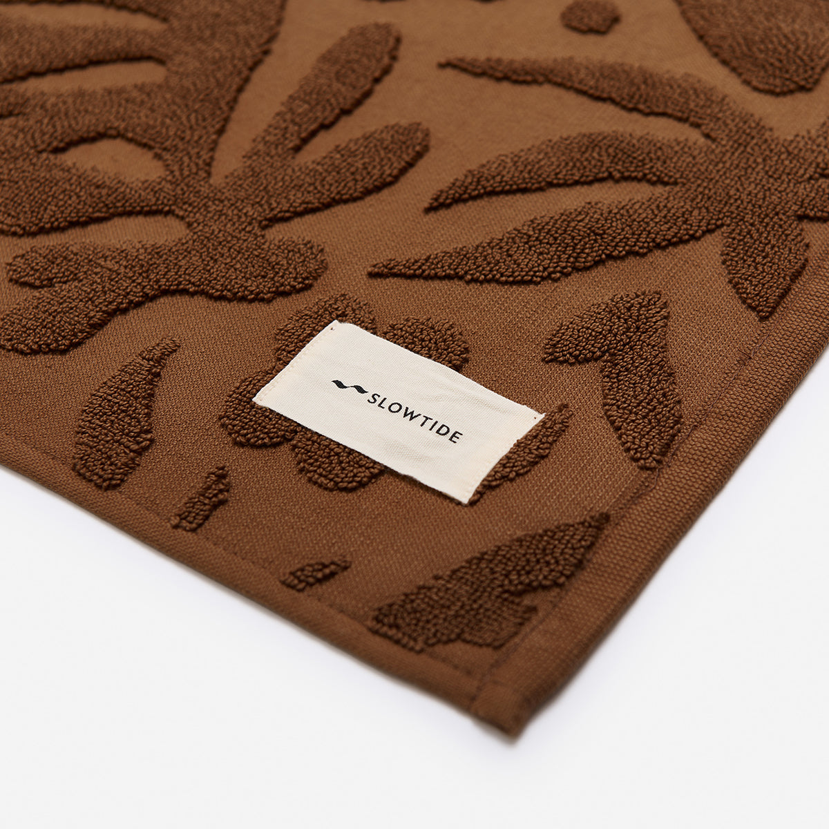 slowtide-sunny-sculpted-bath-mat-toast image 2