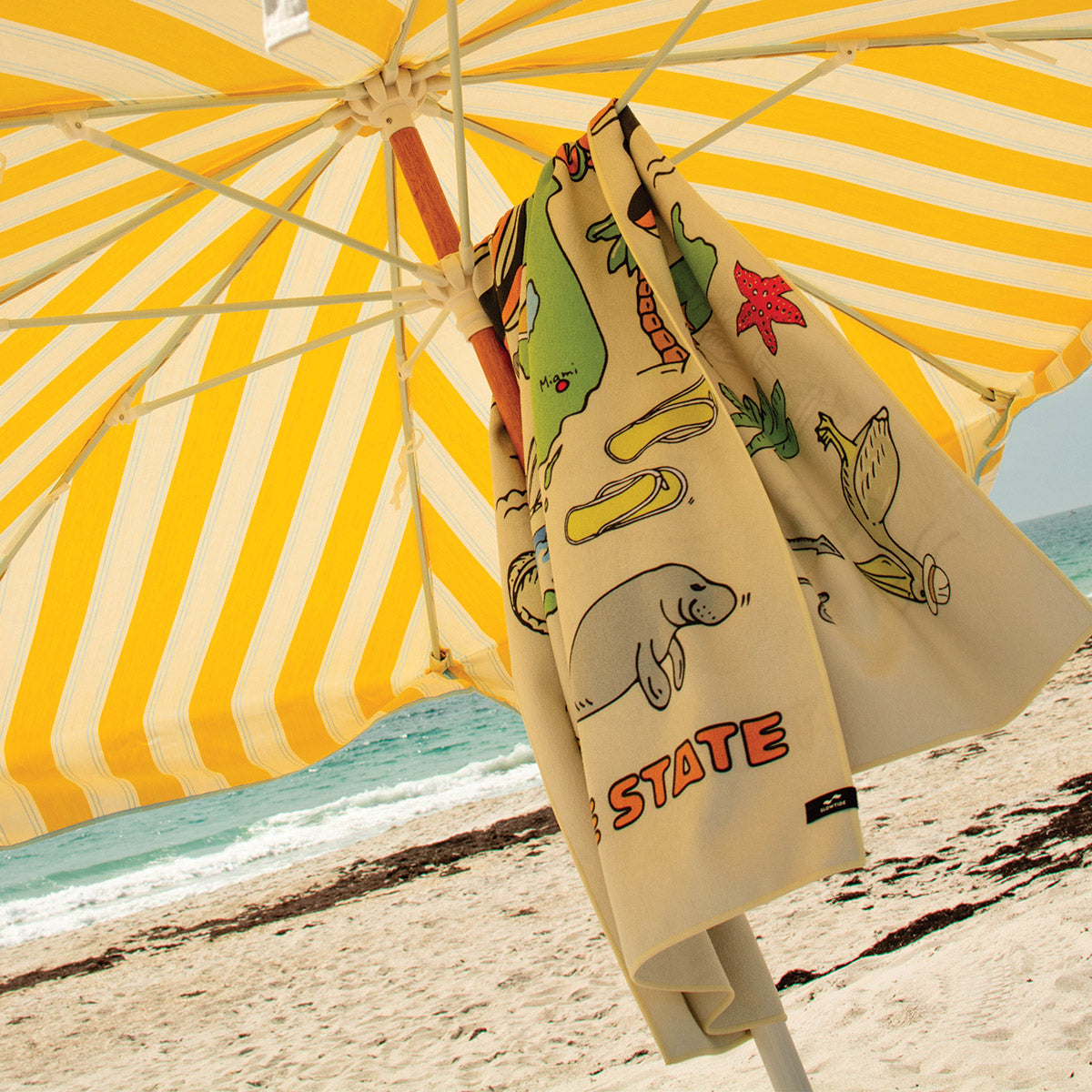 slowtide-sunshine-performance-quick-dry-towel image 3