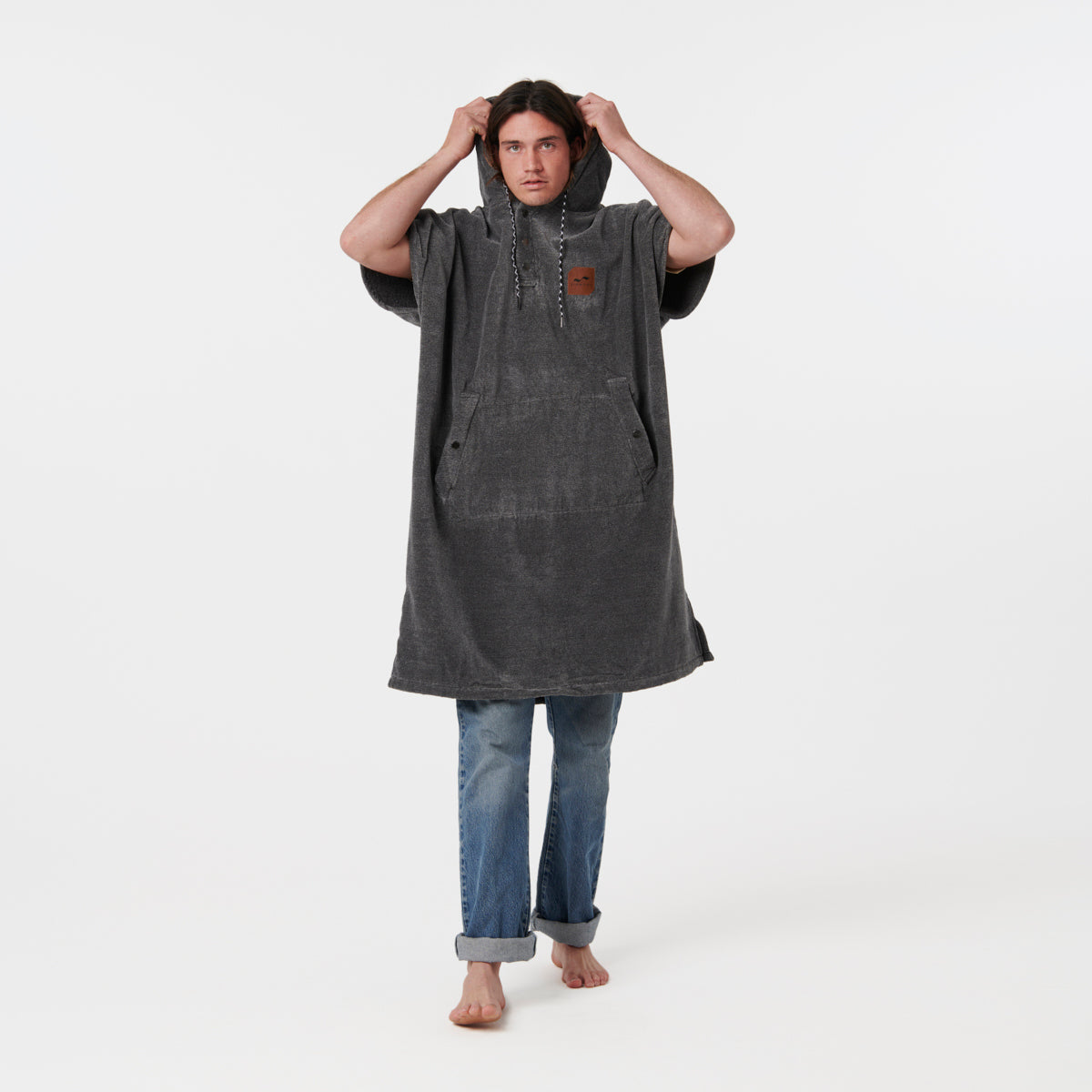 slowtide-the-digs-extra-warm-poncho image 3