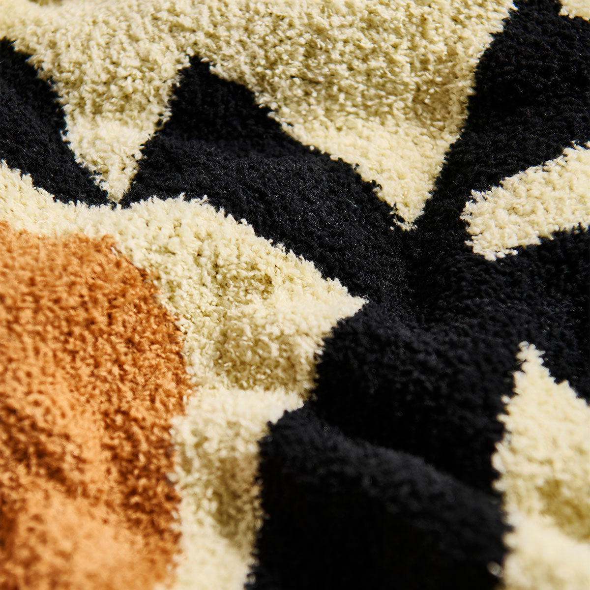 slowtide-upton-plush-knit-throw-blanket-upton-x-slowtide image 4