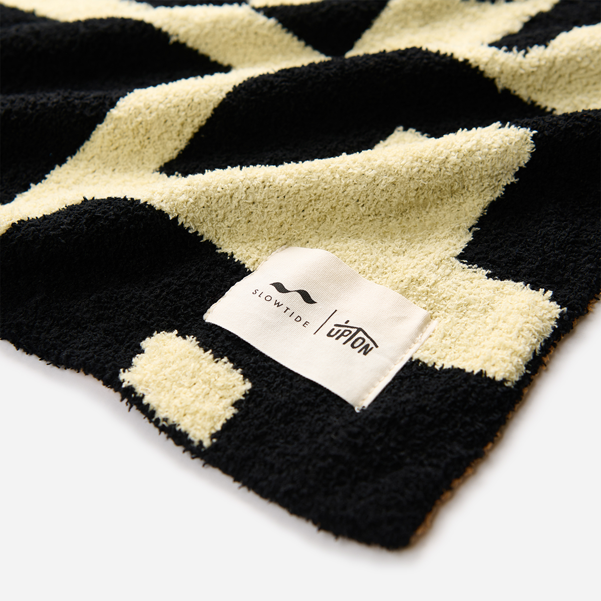 slowtide-upton-plush-knit-throw-blanket-upton-x-slowtide image 6