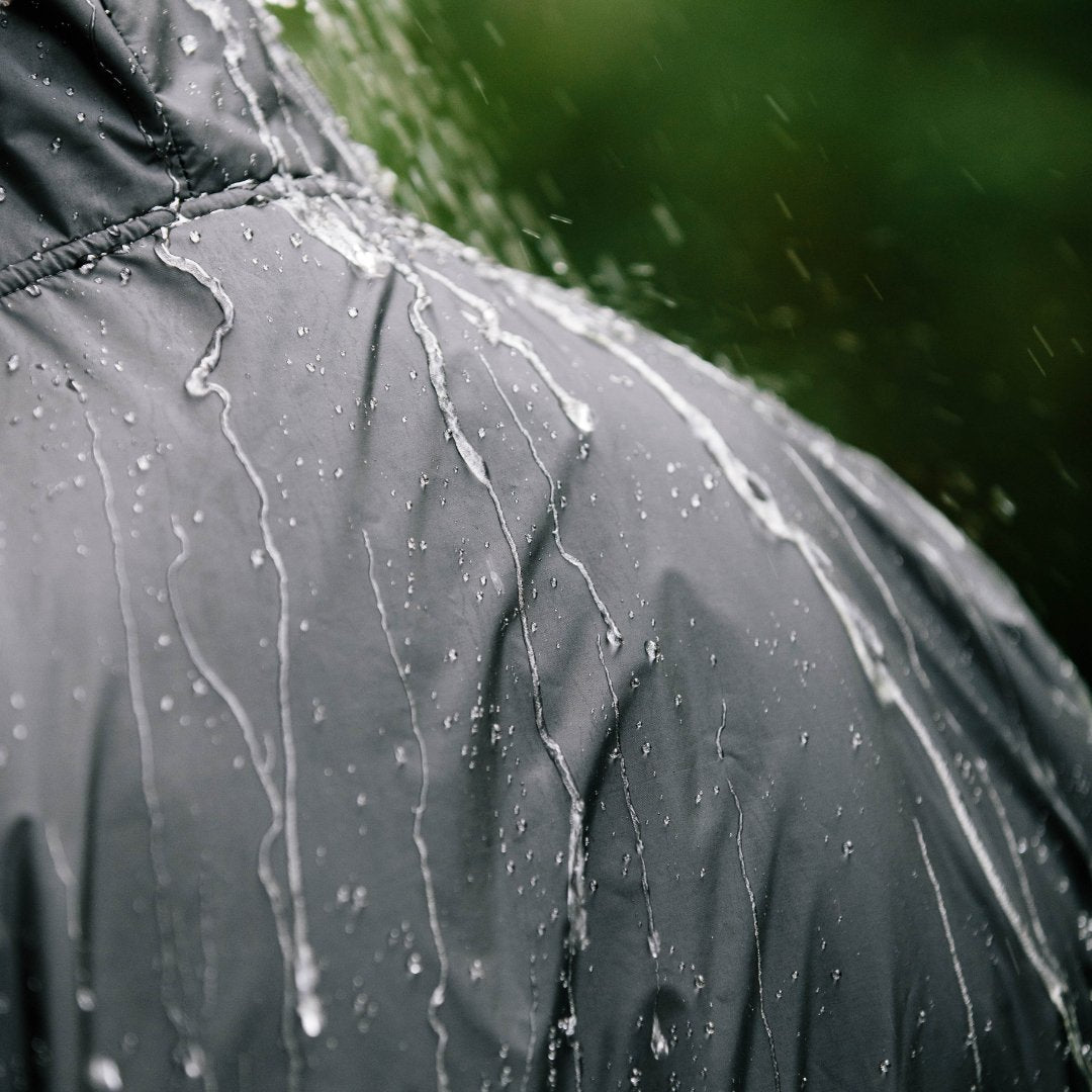 slowtide-waterproof-changing-poncho image 3