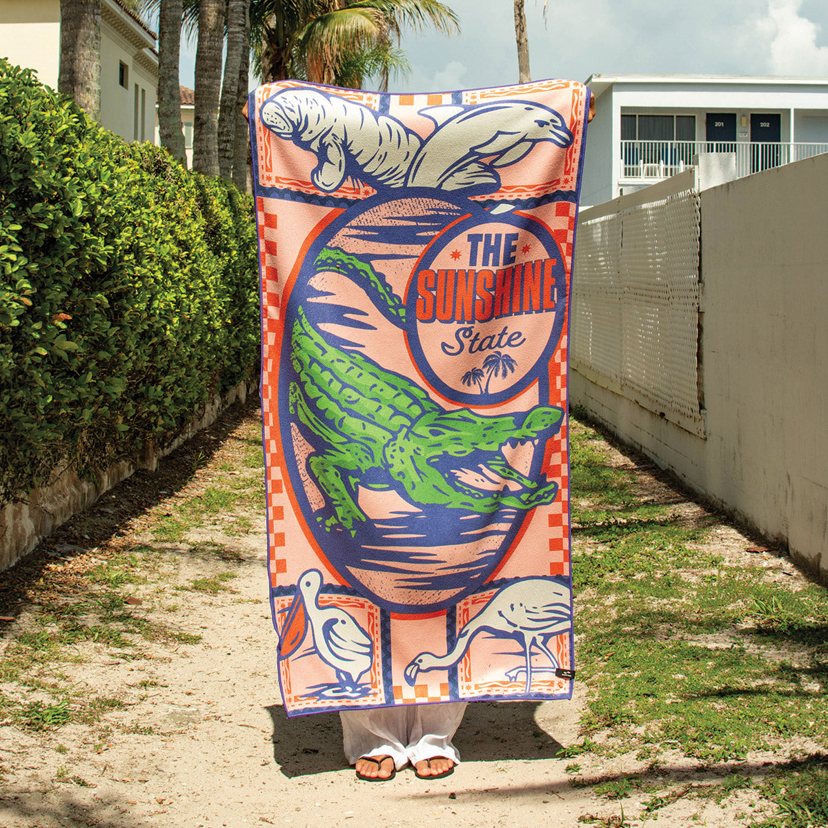 slowtide-wildlife-performance-quick-dry-towel image 3